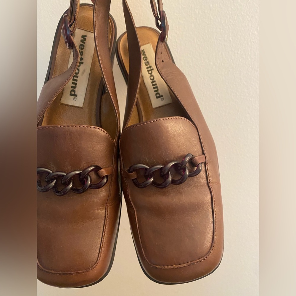 Vintage brown chunky loafers